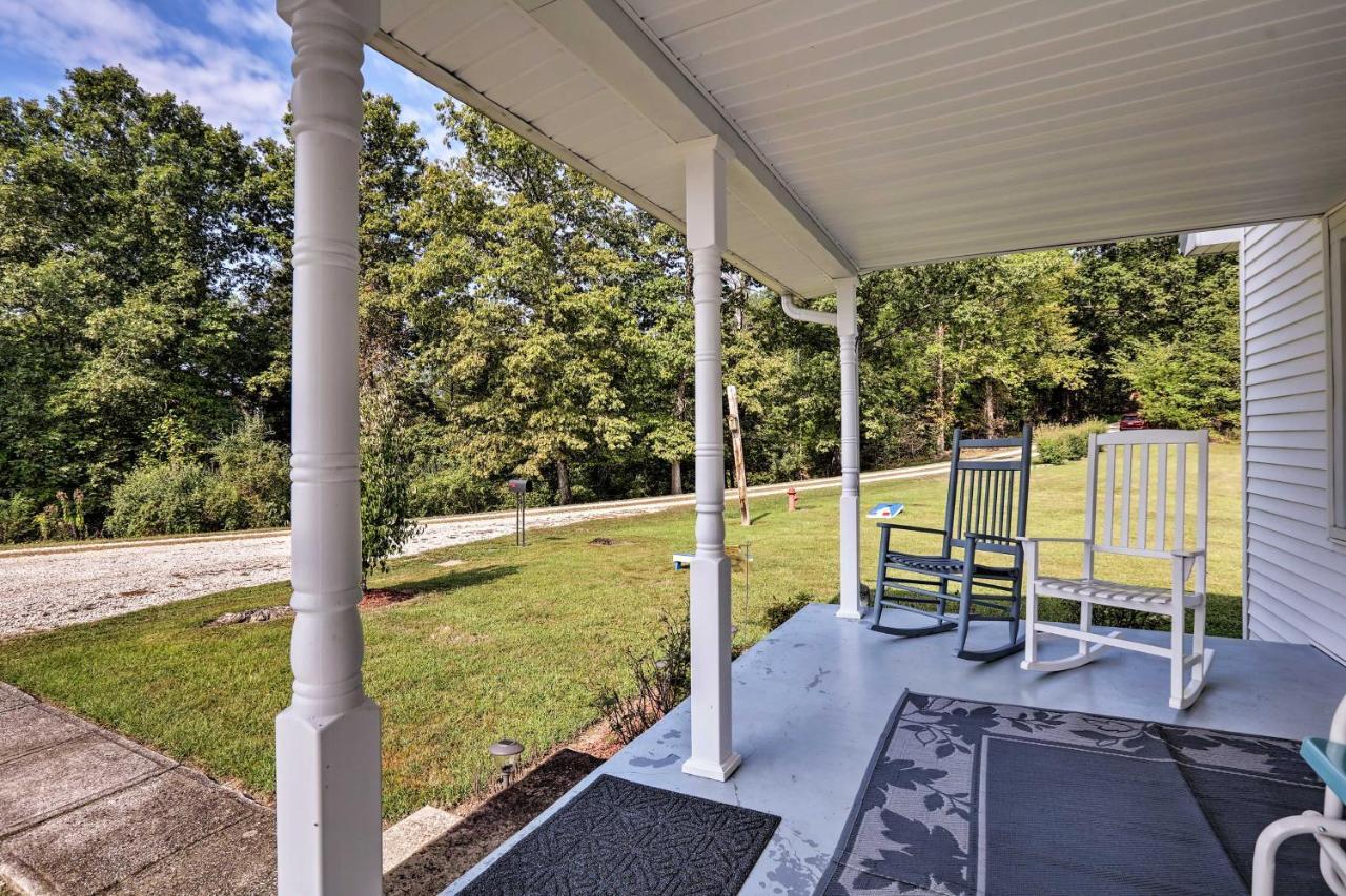 Grandmas Farm House On 125 Acres With Fire Pit! Beattyville Extérieur photo